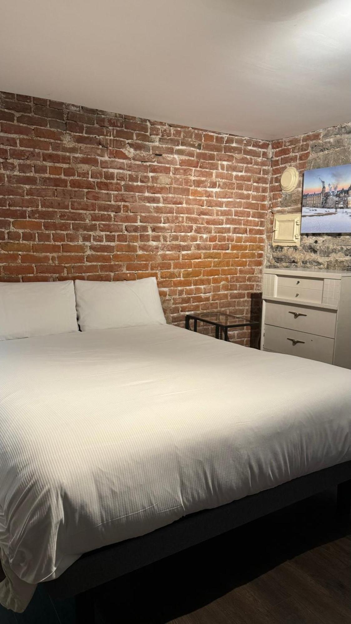 E-Hotel Des Grisons Québec Eksteriør billede