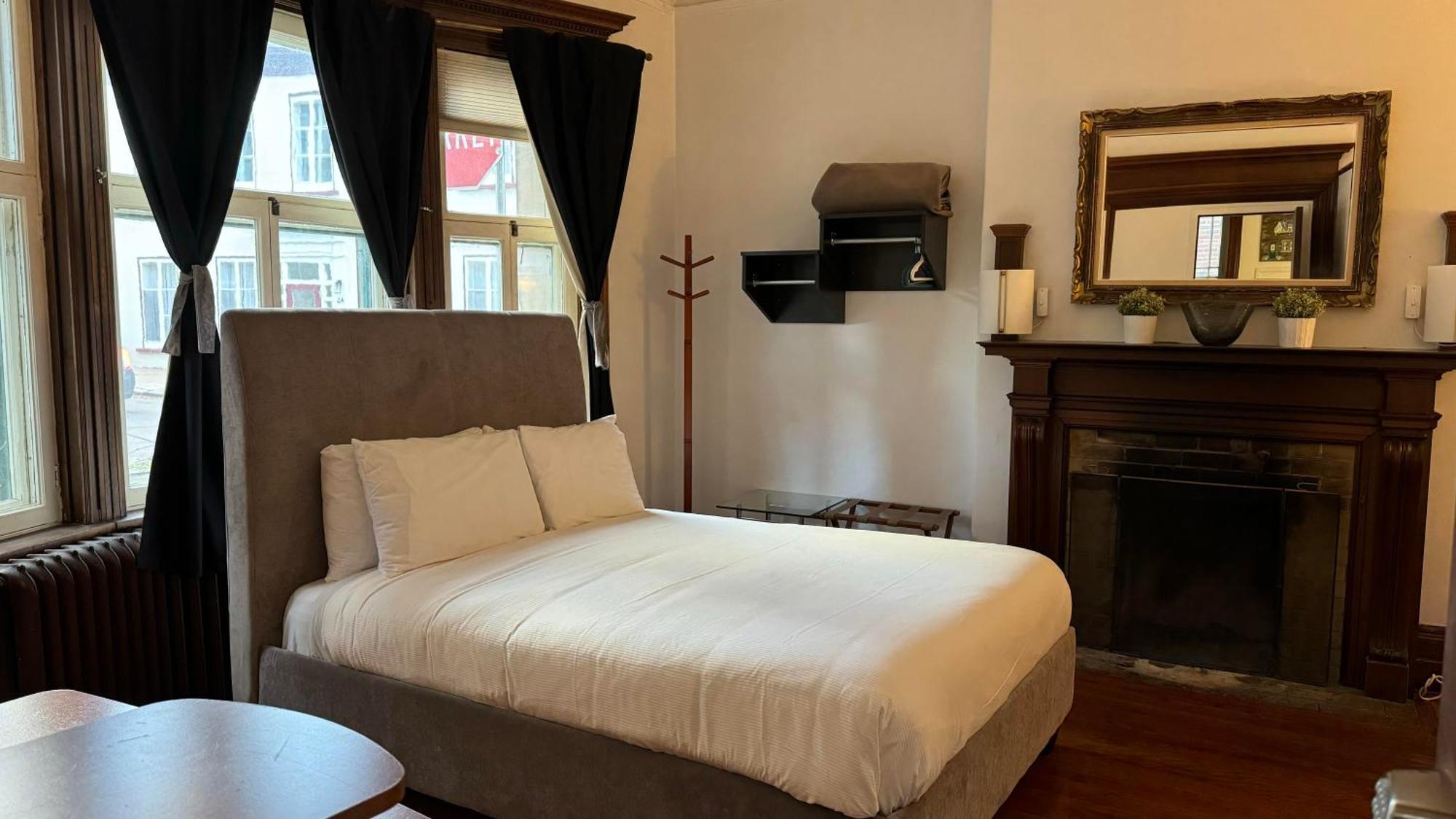 E-Hotel Des Grisons Québec Eksteriør billede