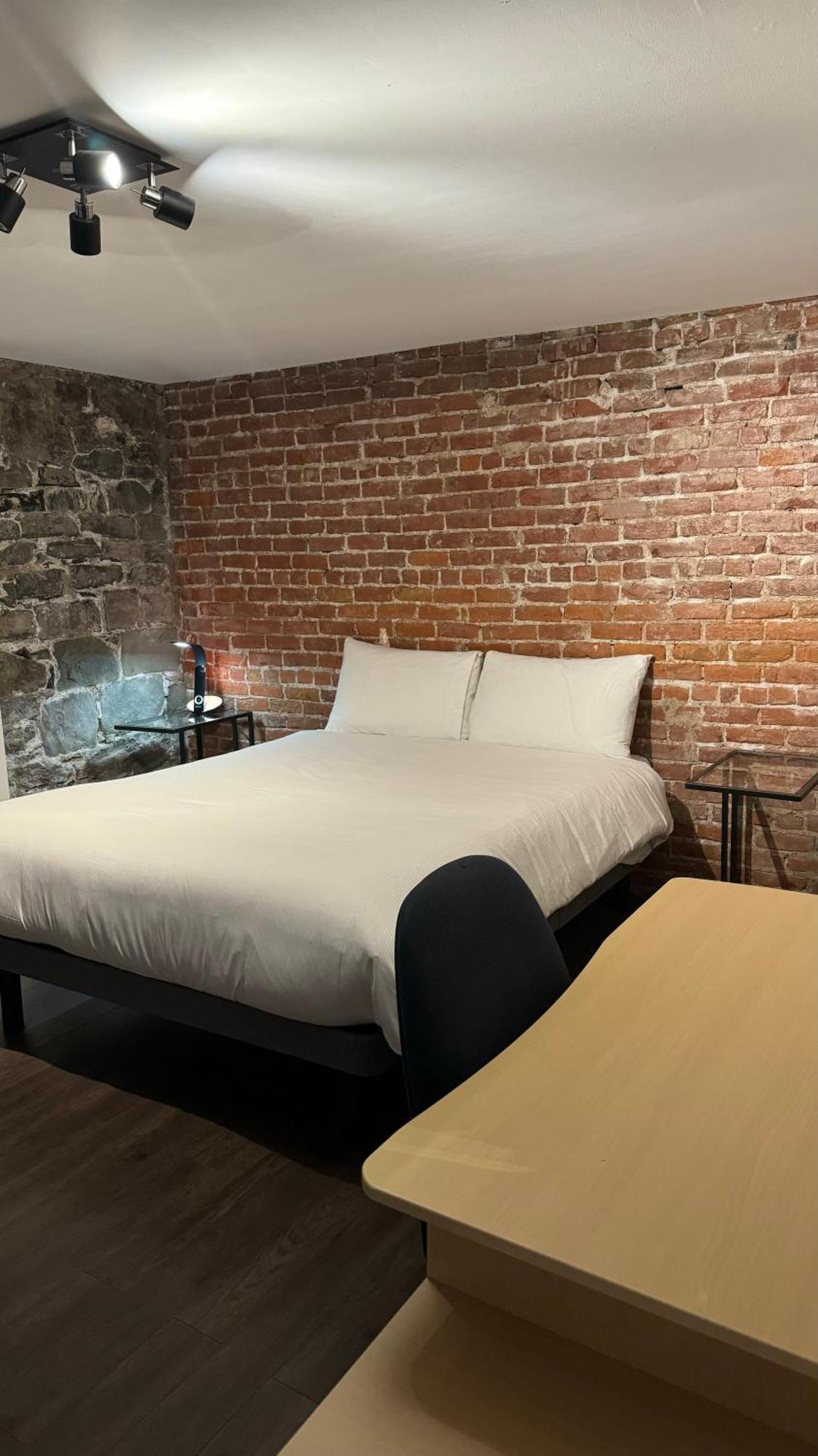 E-Hotel Des Grisons Québec Eksteriør billede