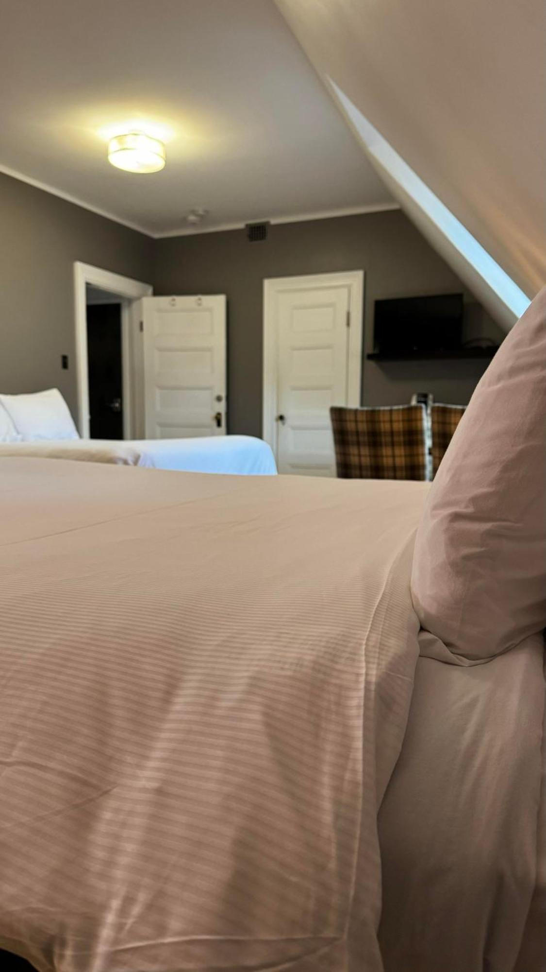 E-Hotel Des Grisons Québec Eksteriør billede