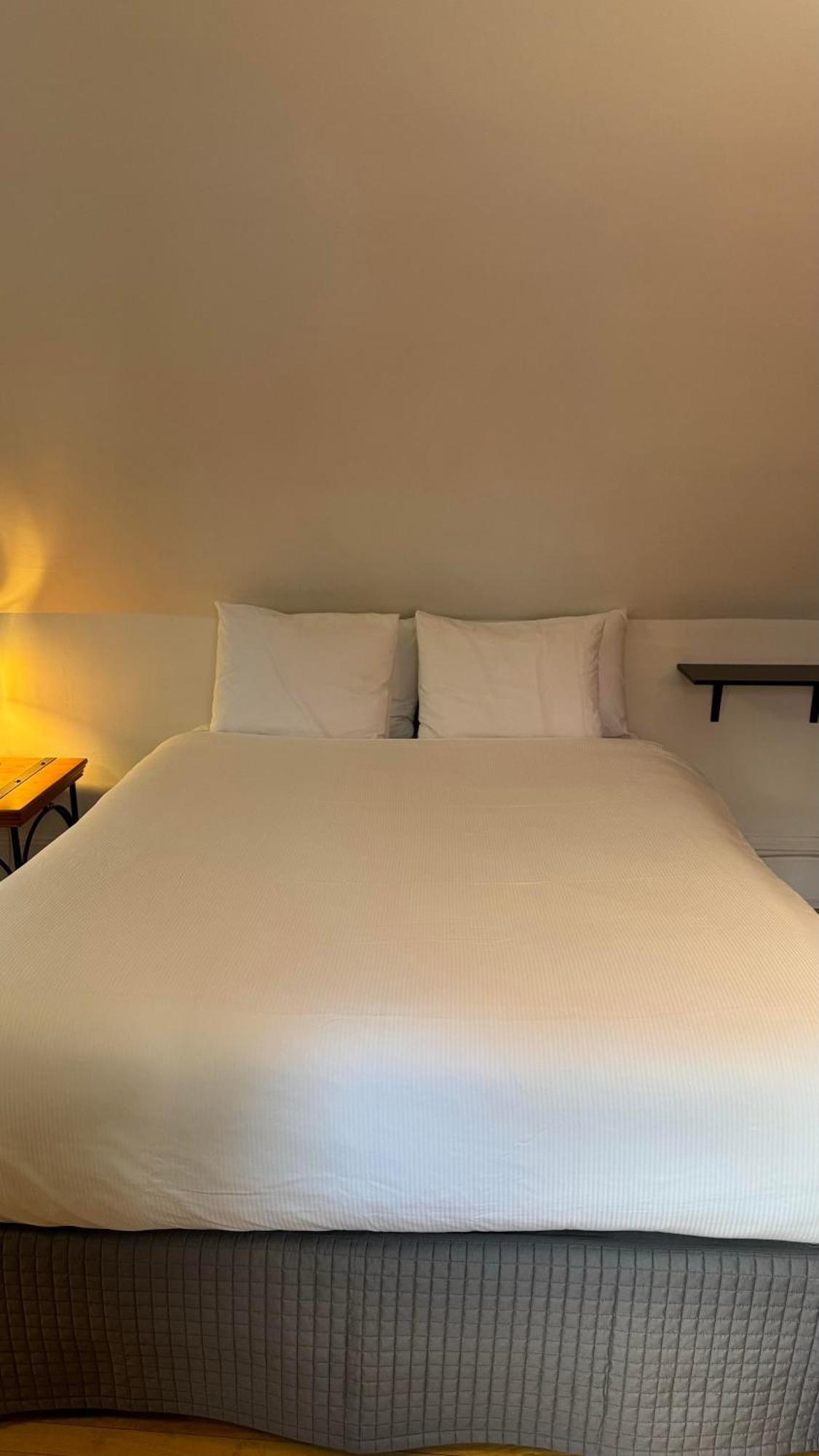 E-Hotel Des Grisons Québec Eksteriør billede